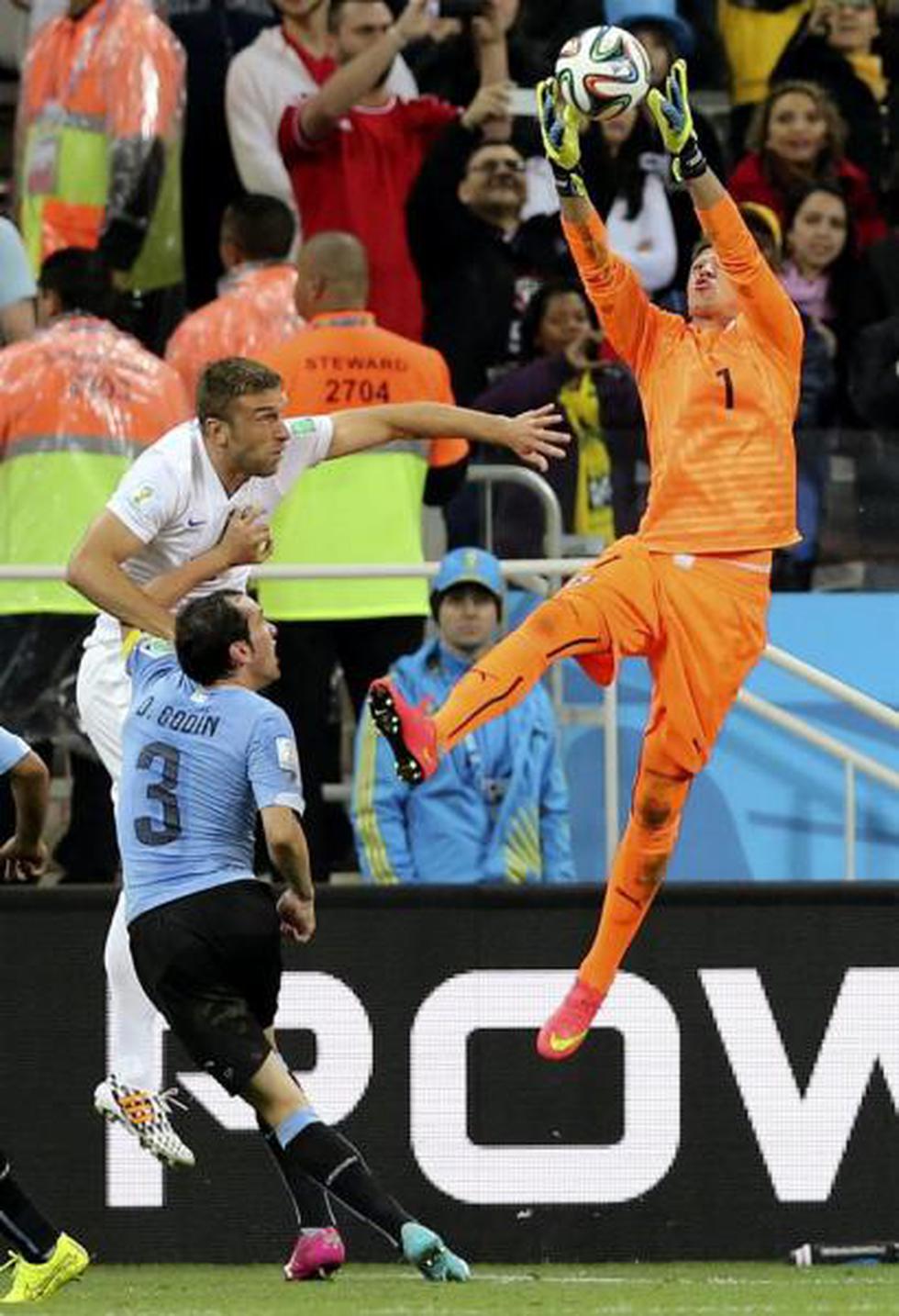 Brasil 2014: Camisetas de Uruguay desatan pasión y locura en la web (Fotos)