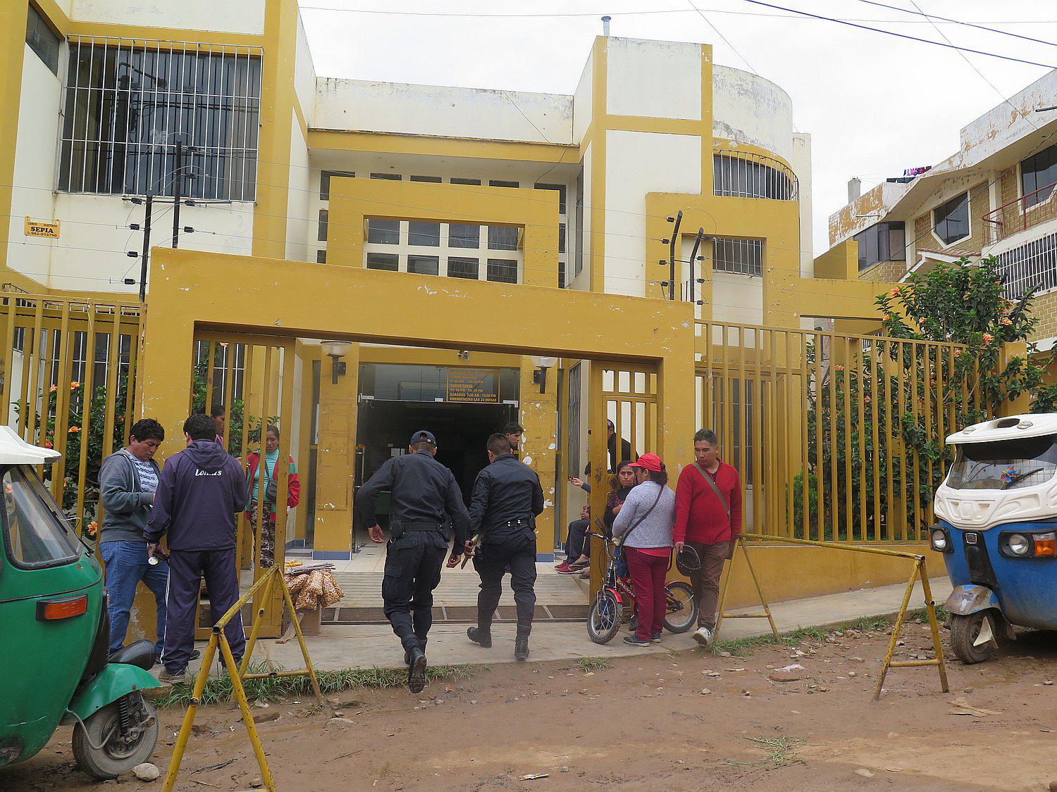 Niño que soñaba con ser futbolista muere atrangantado con cancha 