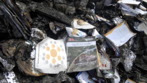 Aseguradora aún no repone laptops perdidas en incendio de almacén del Minedu