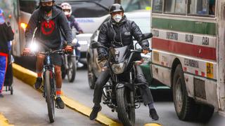 Más de mil conductores fueron multados por invadir y obstruir ciclovías en Lima