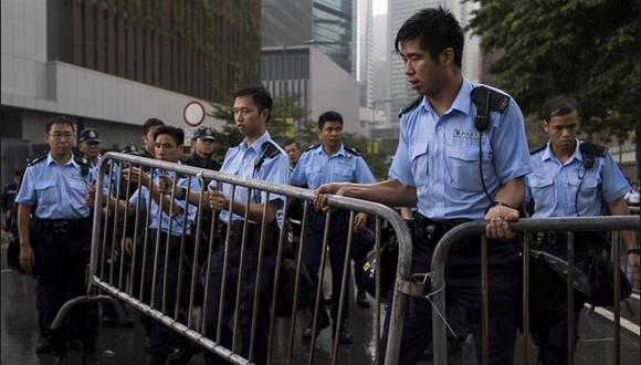 Altercados en Hong Kong entre manifestantes y contrarios a las protestas