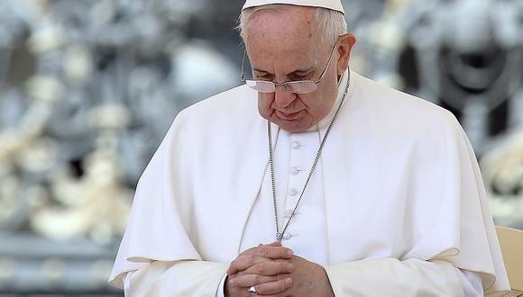 Papa Francisco reza un avemaría en la Plaza de San Pedro por las víctimas en Nepal