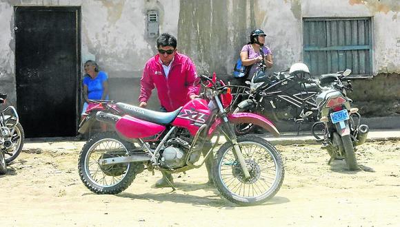 Lambayeque: Delincuentes roban motocicleta, pero les pasó esto 