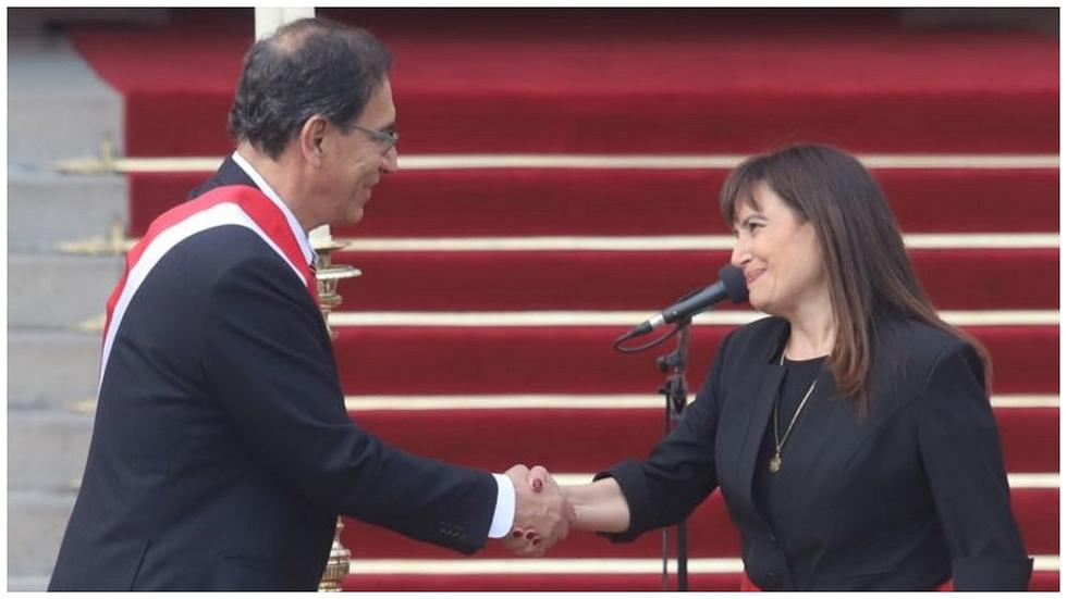 Martín Vizcarra tomó juramento a Gabinete presidido por César Villanueva (VIDEO Y FOTOS)