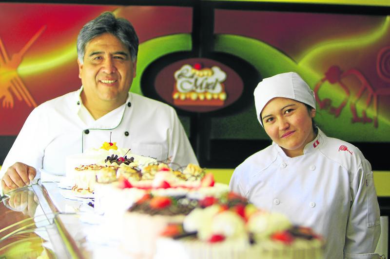 La dulzura de "La miel": Tortas con sabor a queso helado y papaya arequipeñas