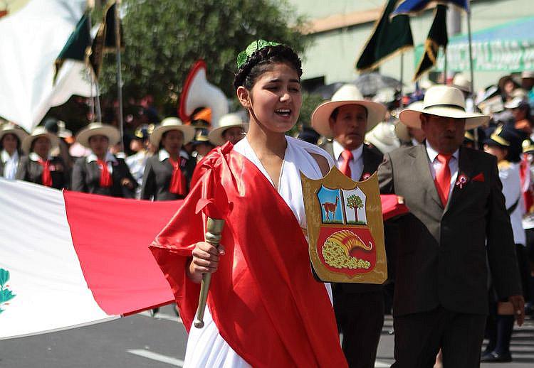 Alumnos recordarán la historia del Perú con trajes de diferentes épocas