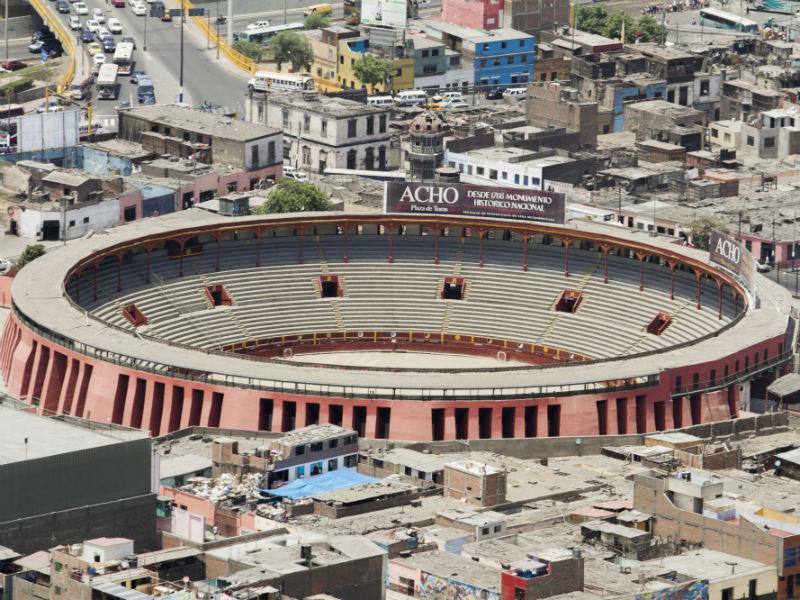Restaurarán y embellecerán la Plaza de Toros de Acho