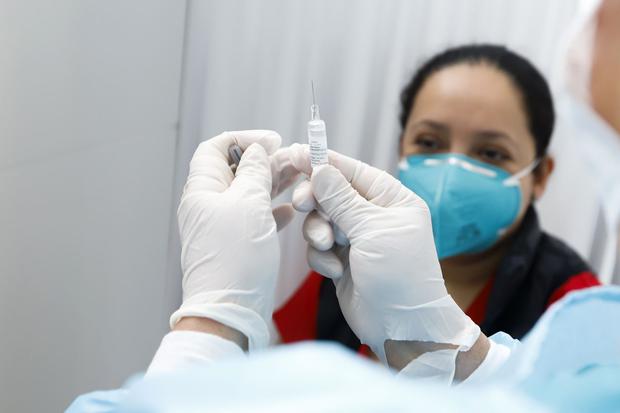 La vacunación contra el COVID-19 en Perú avanza de manera rápida (Foto: Andina)