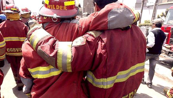 COVID-19 deja cuatro bomberos fallecidos y tres en UCI a nivel nacional
