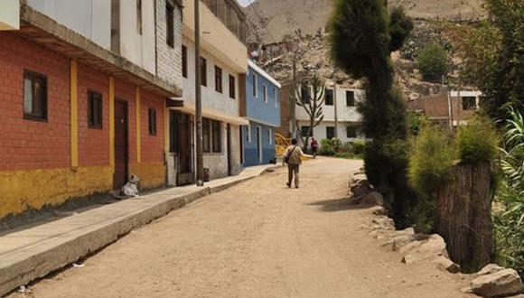 Construyen pista con asfalto reciclado en La Molina