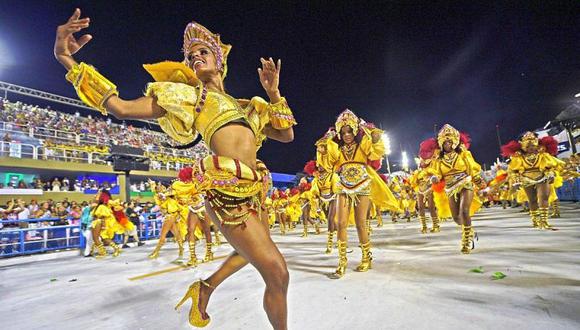 ​Detienen a prófugo disfrazado de mujer en carnaval de Brasil 