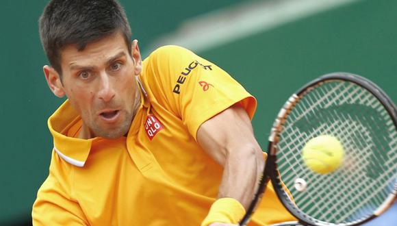 El serbio Novak Djokovic fulmina a Rafael Nadal en la final de Doha