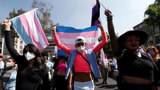 Comunidad trans de México protesta contra ola de violencia transfóbica (FOTOS)