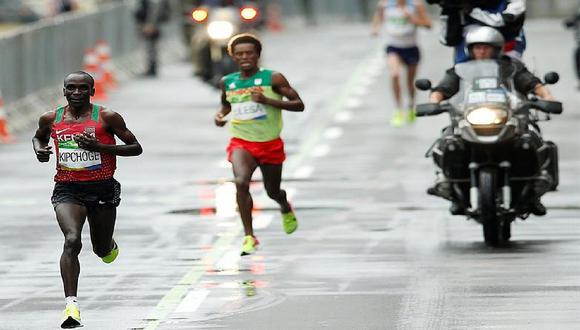 ​Río 2016: Kipchoge se lleva medalla de oro en maratón olímpica