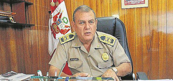General PNP Gálvez anuncia nuevo jefe de la División Policial de Chimbote 