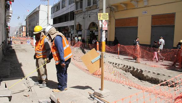 Comerciantes alistan movilización por retraso de obras en San Juan de Dios 