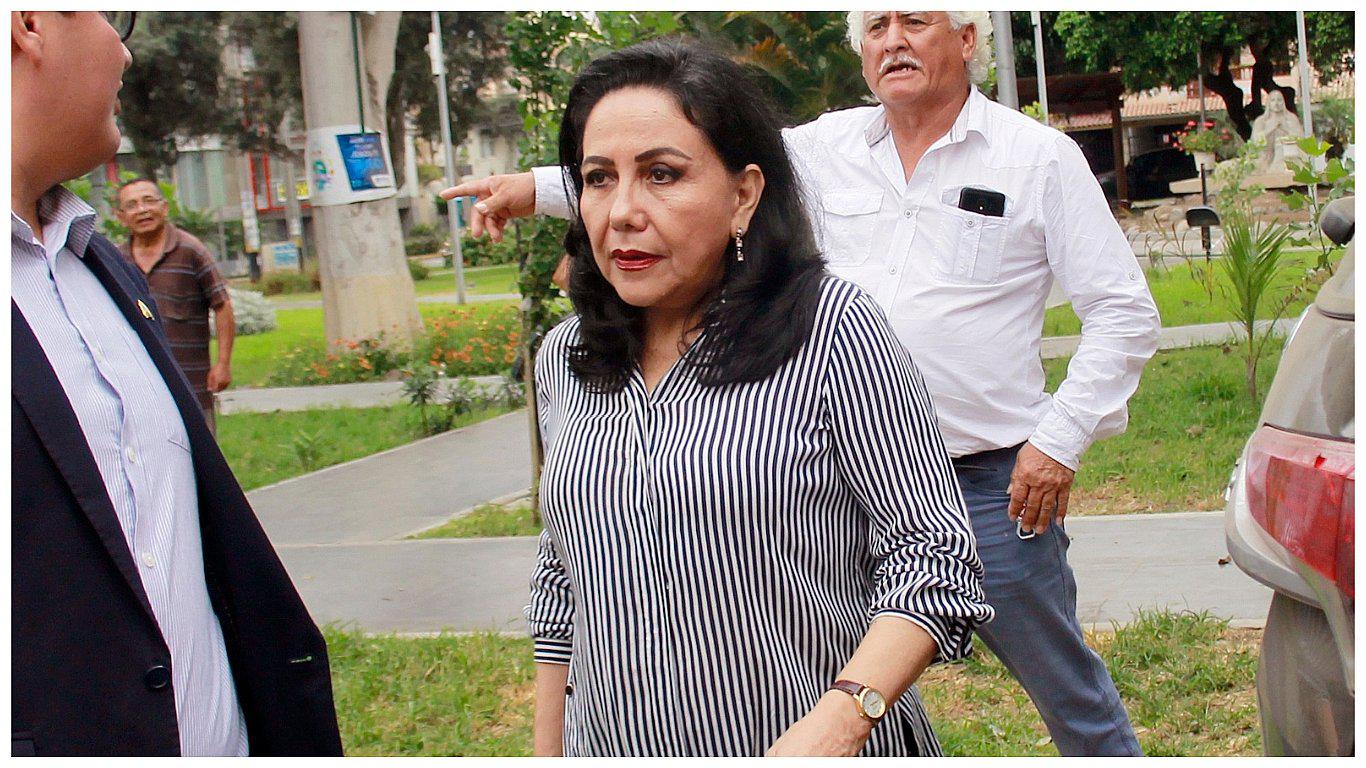 Gloria Montenegro: "Me ratifico y lo subrayo ('Perú es un país de violadores')" (VIDEO)