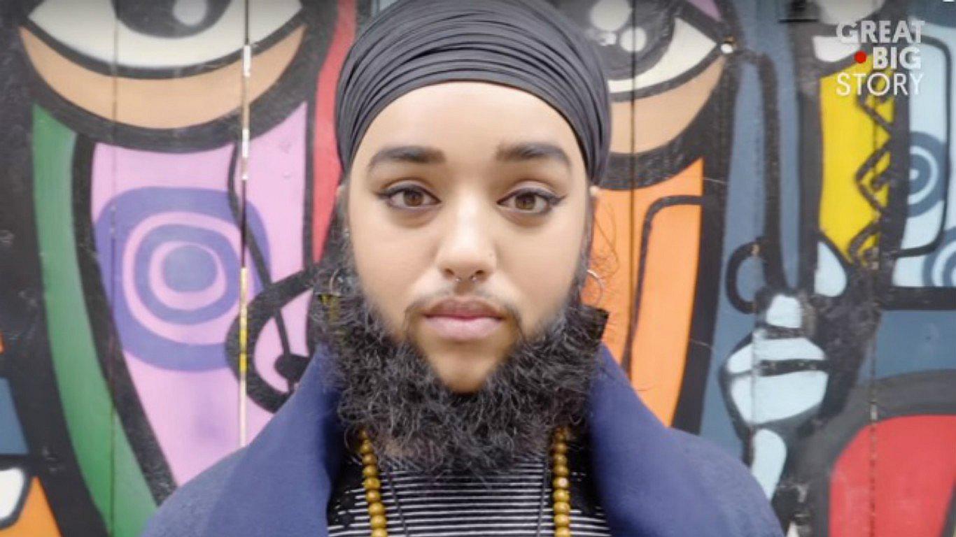 YouTube: "mujer barbuda" da conmovedor mensaje de amor propio