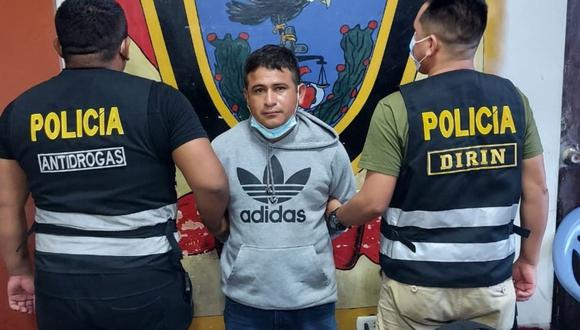 David Mejía Córdova tenía pegada la pasta básica de cocaína en la cintura y piernas, informó la Policía Nacional del Perú.
