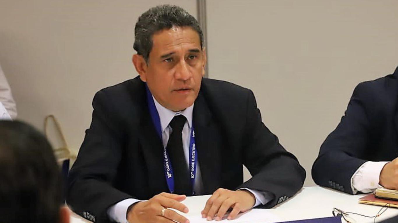 MESÍAS GUEVARA AMASIFUÉN: “Raúl Diez Canseco es un militante más”