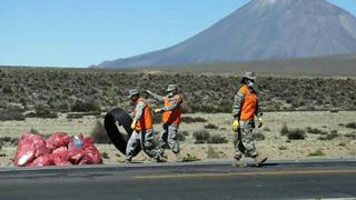 Hay más de 60 toneladas de residuos sólidos en vía Arequipa - Juliaca