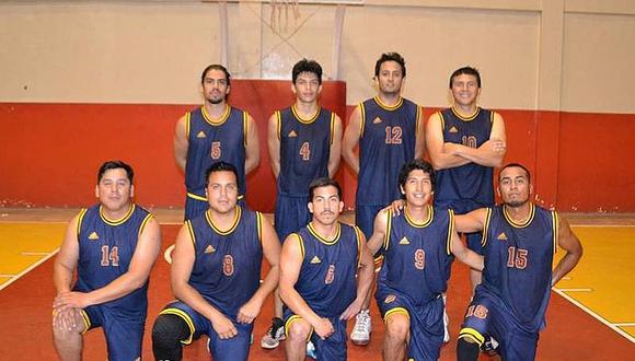 Old School de Arica es el primer finalista del torneo de básquet "La Súper Copa"