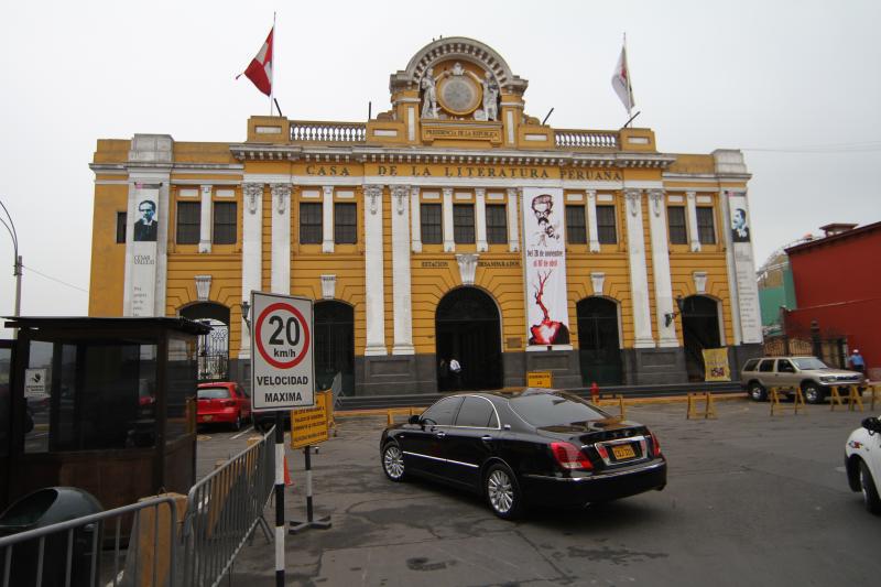 PCM no se trasladará a la Casa de la Literatura