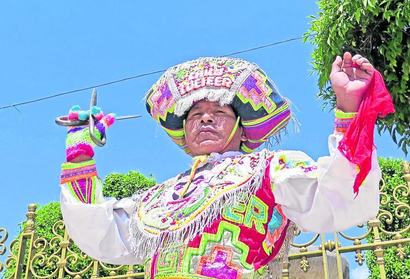 Chico Lucifer: "Antes caminábamos más de nueve horas para llegar y bailar"