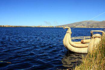 Sequía en Bolivia redujo el nivel del lago Titicaca