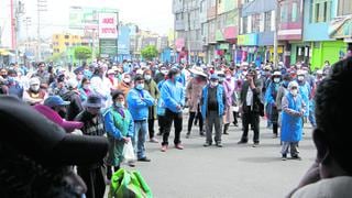 Arequipa: Comerciantes del Avelino Cáceres preocupados porque empresa contratista no avanza obra en avenida Vidaurrazaga