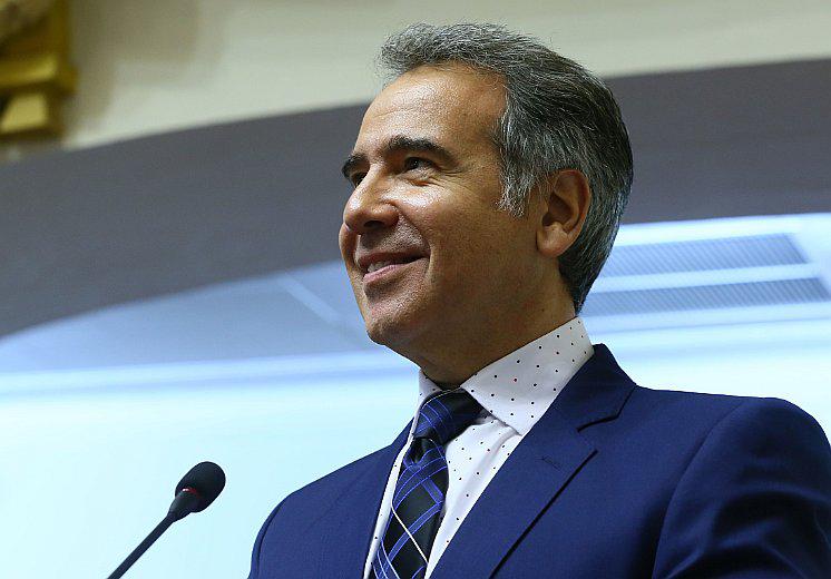 Francesco Petrozzi: "Habrá un antes y un después en la vida de los artistas en el Perú"