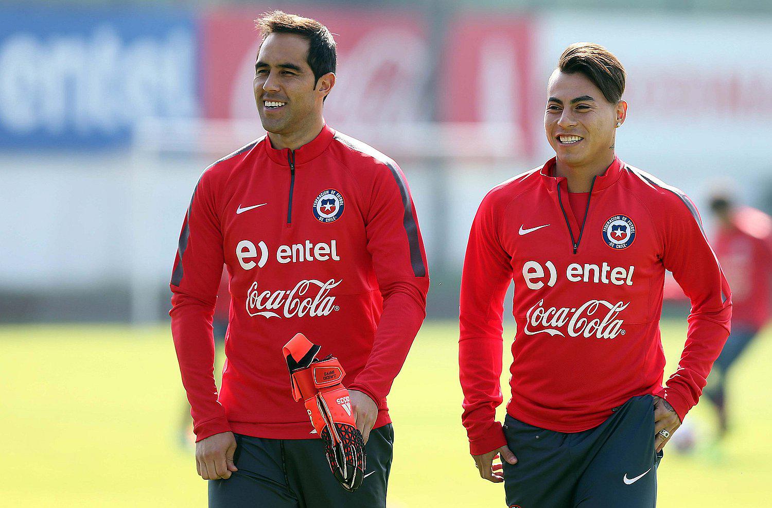 ​Chile jugaría sin Alexis Sánchez, Arturo Vidal y Eduardo Vargas frente a Perú