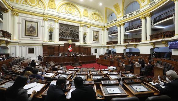 Legisladores de Perú Libre, Podemos Perú y Juntos por el Perú se pronunciaron ante el documento que presentó Patricia Chirinos. (Foto: Congreso)