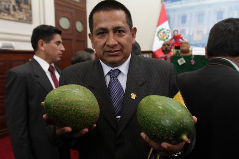 Ucayali: Fiscal ordena formalizar investigación al congresista Walter Acha por violación