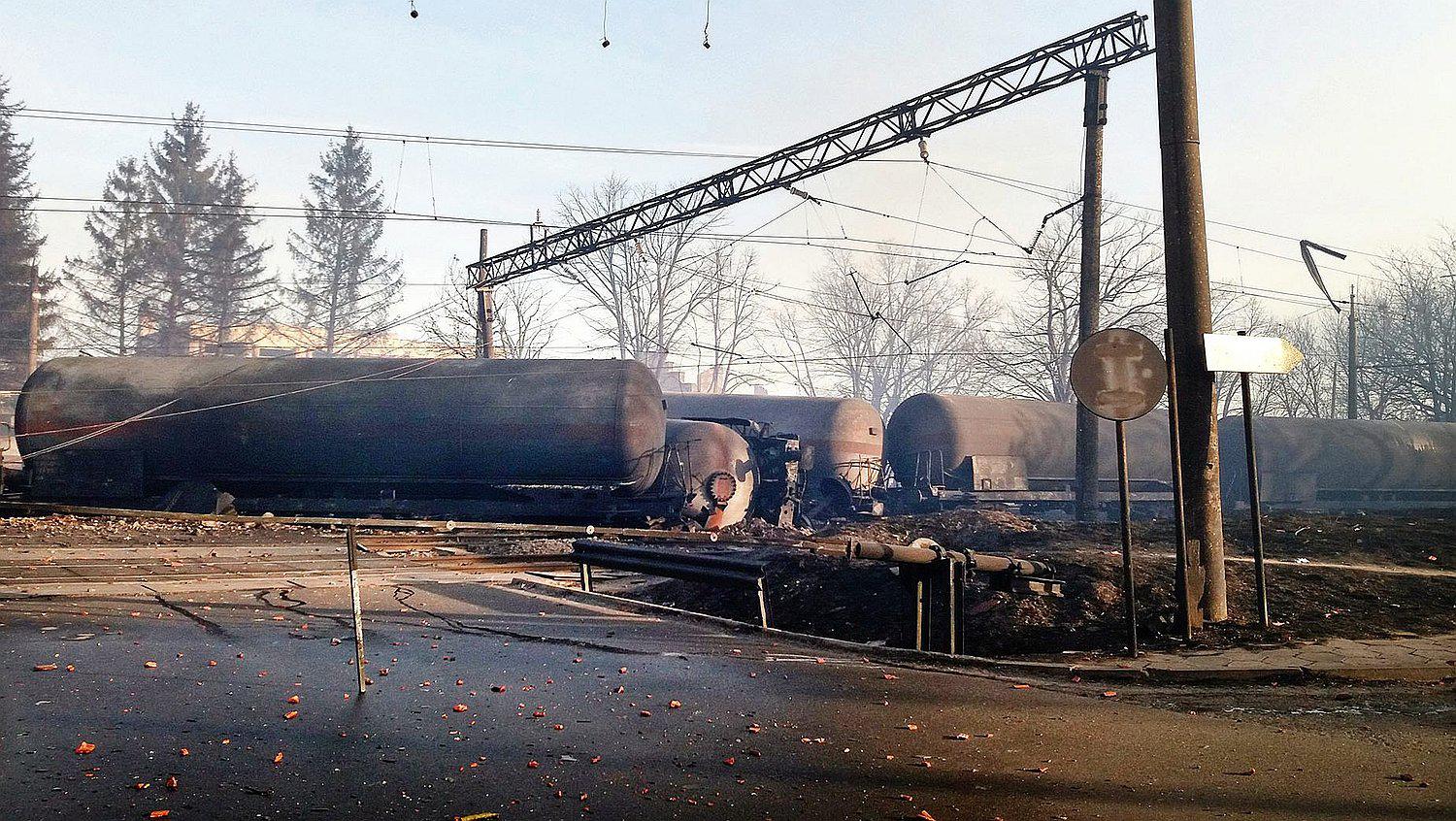 Bulgaria: Siete muertos y 29 heridos tras explotar carga de gas de un tren (FOTOS)