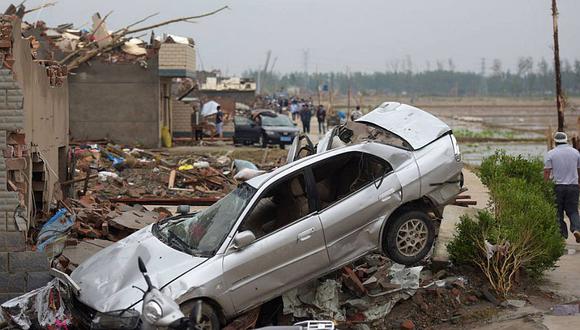 China: Se eleva a 98 muertos y 800 heridos la cifra de víctimas por tornado