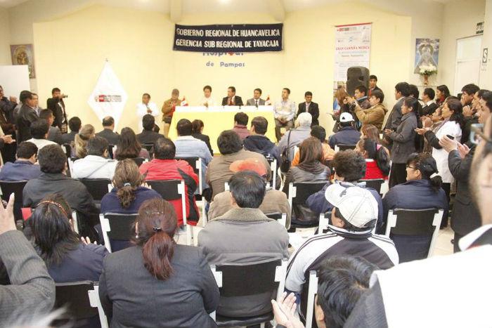 Juntan compromisos por hospital pampino