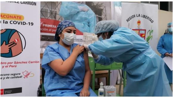 Lima Metropolitana registra el número más alto de vacunados, hasta la fecha serían más de 14 mil 600 médicos, enfermeras y personal técnico que trabaja en la primera línea de defensa contra el COVID-19 (Foto: Archivo GEC)