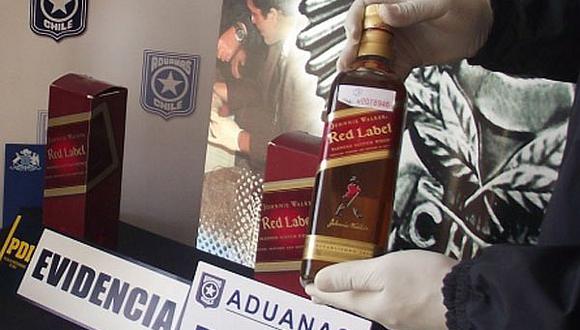 Peruano pretendía ingresar cocaína a Chile en botellas de whisky