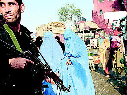 Pakistán: La asesinan por ayudar a su amiga a fugar con novio