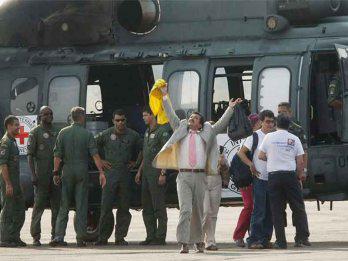 Las FARC libera a consejal e infante de Marina