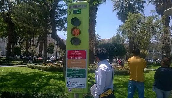 Instalan "Intisemáforo" en la Plaza de Armas para medir radiación UV
