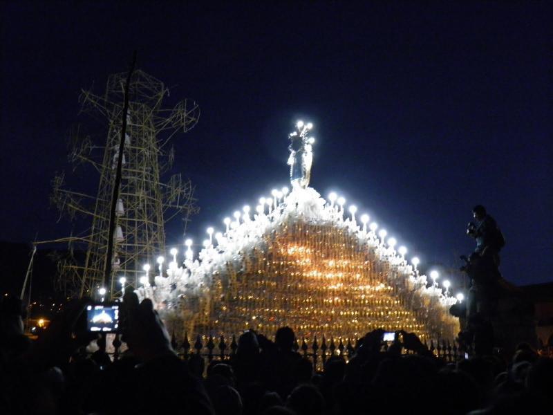Ayacucho: Multitud acompaña procesión de Pascua de Resurección