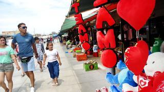 Piuranos se preparan para celebrar el Día del Amor este 14 de febrero