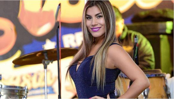 Karlita Puente es nominada a la mejor voz femenina del año 