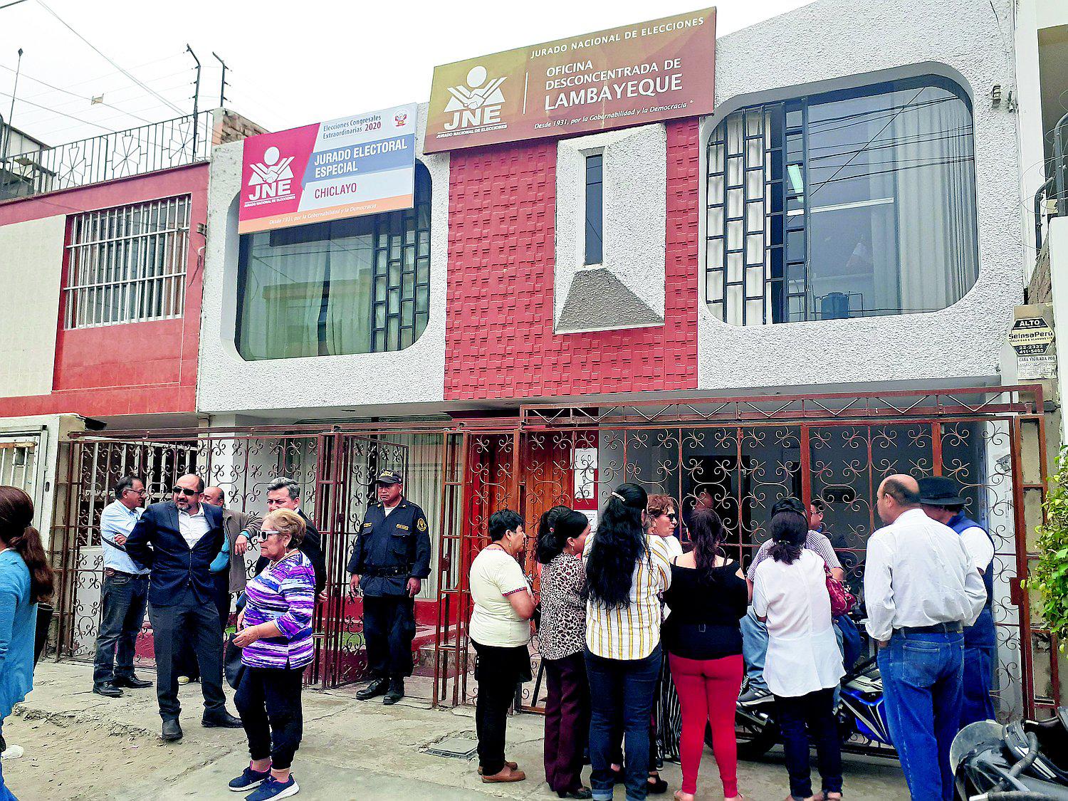 Hojas de vida con presuntas omisiones de 18 candidatos