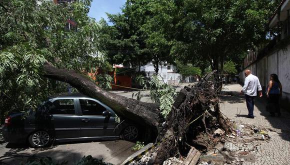 Más de 2.000 rayos impactaron Río de Janeiro en tormenta eléctrica