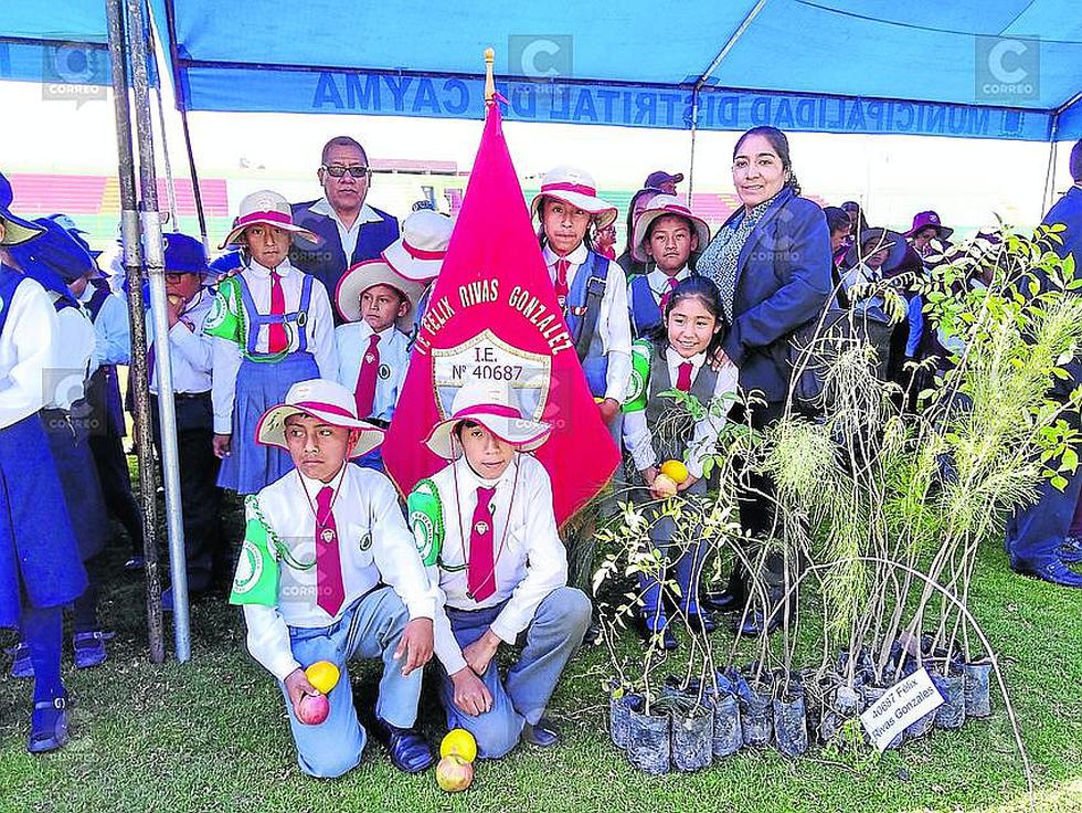 Juramentan brigadas ambientales del distrito de  Cayma (FOTOS)