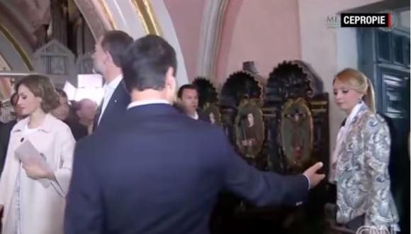 ​Angélica Rivera se enoja con Peña Nieto tras ser ignorada (Video)