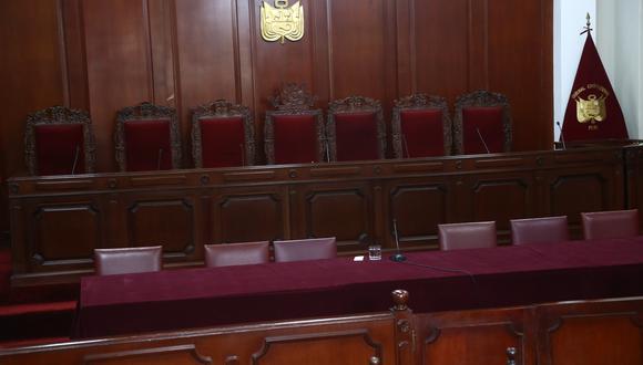 Seis de los siete magistrados del Tribunal Constitucional tienen el mandato vencido. (Foto: Alberto Valderrama / GEC)